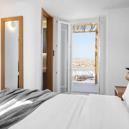 Saint L Heated Pool Sunset Villa- Three Bedrooms Psarrou