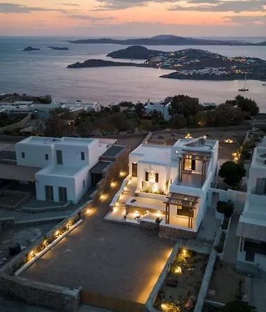 Saint L Heated Pool Sunset Villa- Three Bedrooms * Ψαρού