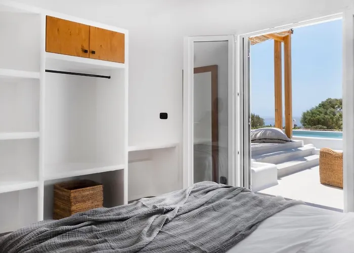 Saint L Heated Pool Sunset Villa- Three Bedrooms *