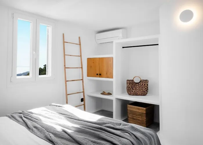 Saint L Heated Pool Sunset Villa- Three Bedrooms 别墅 普沙罗