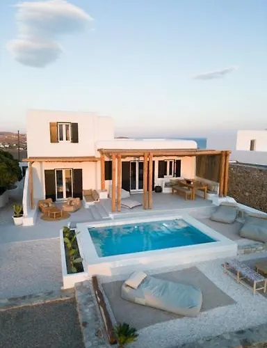 Saint L Heated Pool Sunset Villa- Three Bedrooms 别墅