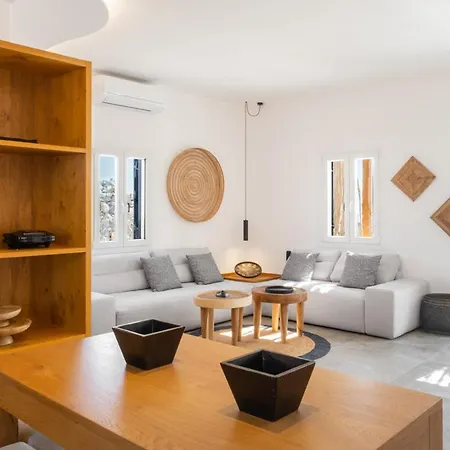 וילה Saint L Heated Pool Sunset Villa- Three Bedrooms *